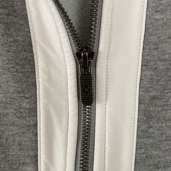 Lululemon Mock Neck Zip up - Picture 3 of 4